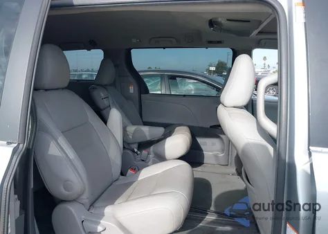 2015 Toyota Sienna Xle 8 Passenger из США, поврежденный, VIN 5TDYK3DC6FS537271